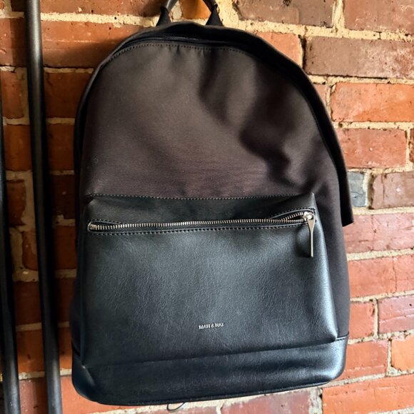 Matt and Nat Backpack - Picture 5 of 6